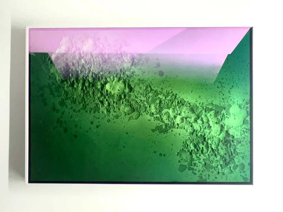 UNTITLED (dark side of the moon)