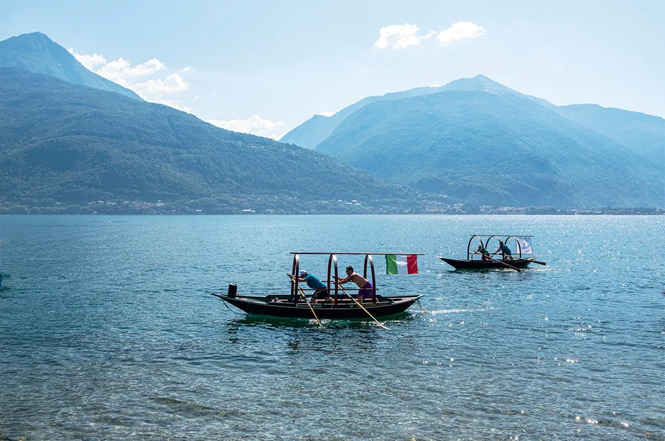 MAMBO ITALIANO I AGOSTINO PERRONE